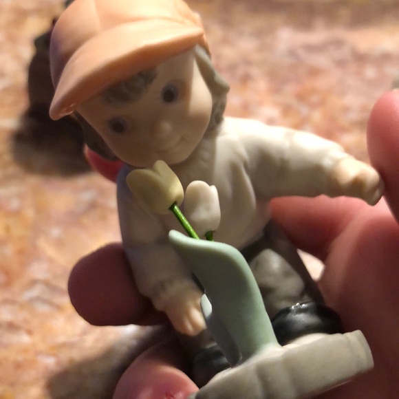 Pretty As a Picture Collection - Picture 4 of 5